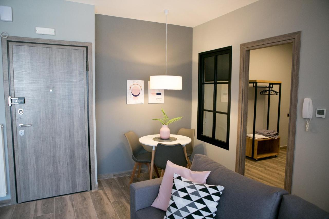 Sts Eight 7 New Luxury Apartment Thessaloniki Exterior photo